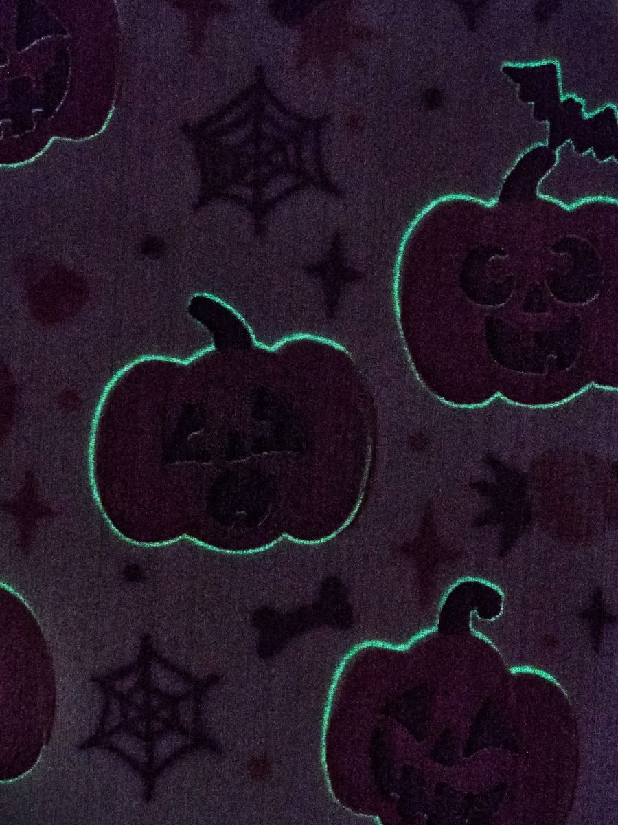 Pătură portocalie cu motive Halloween - fotografia 4
